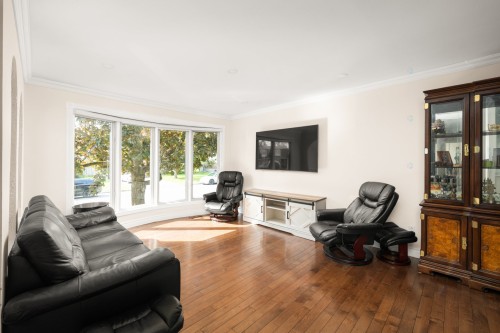 Salon - 18 Rue Mansfield, Dollard-Des-Ormeaux, QC - Indoor Photo Showing Living Room