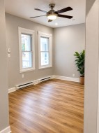 223 Rue Turgeon Montréal (Le Sud-Ouest), QC H4C 2N3