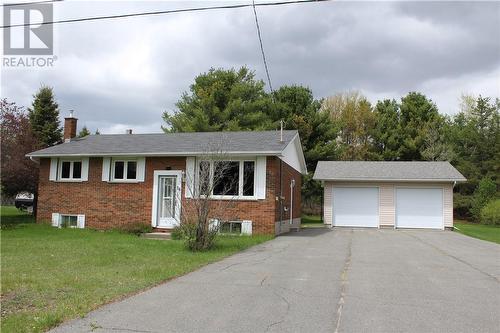 76 Colette, Hanmer, ON - Outdoor