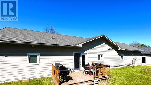 14 Maplewood Trail, Kagawong, ON - Outdoor With Exterior