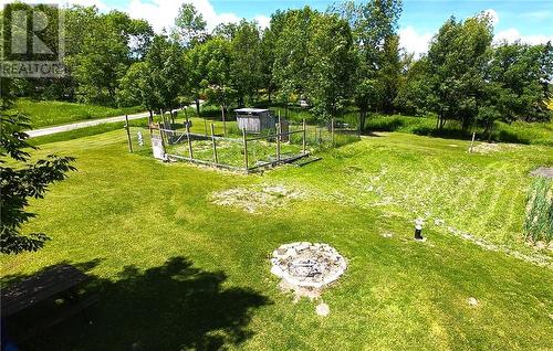 14 Maplewood Trail, Kagawong, ON - Outdoor