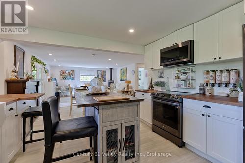 593 Inglis Road, Greater Madawaska, ON - Indoor Photo Showing Kitchen