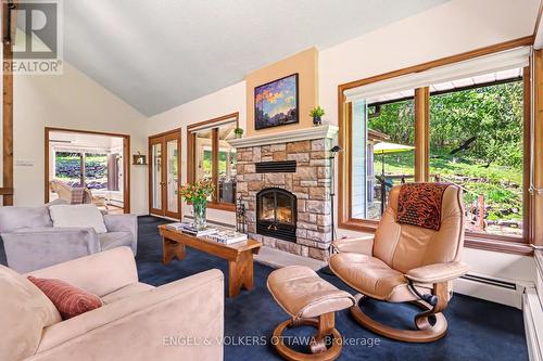 4637 Northwoods Drive, Ottawa, ON - Indoor Photo Showing Living Room With Fireplace
