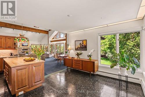 4637 Northwoods Drive, Ottawa, ON - Indoor
