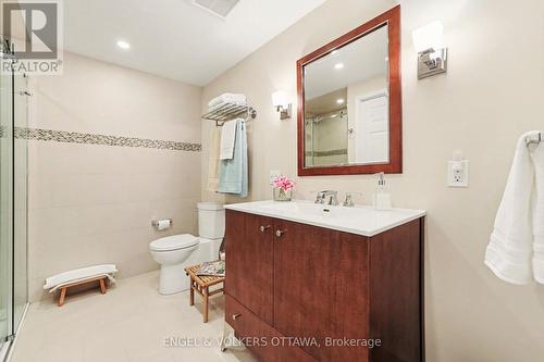4637 Northwoods Drive, Ottawa, ON - Indoor Photo Showing Bathroom