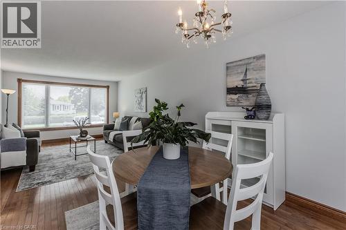 3125 Michael Crescent, Burlington, ON - Indoor