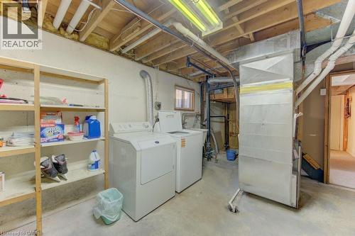 96 Scott Road, Cambridge, ON - Indoor Photo Showing Laundry Room