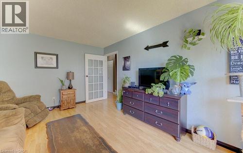 96 Scott Road, Cambridge, ON - Indoor Photo Showing Other Room