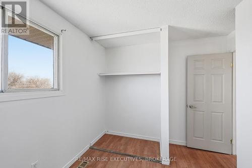 75 Wycliffe Crescent, Kingston (East Of Sir John A. Blvd), ON - Indoor Photo Showing Other Room