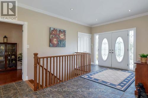 8 Castlewood Court, Caledon, ON - Indoor Photo Showing Other Room