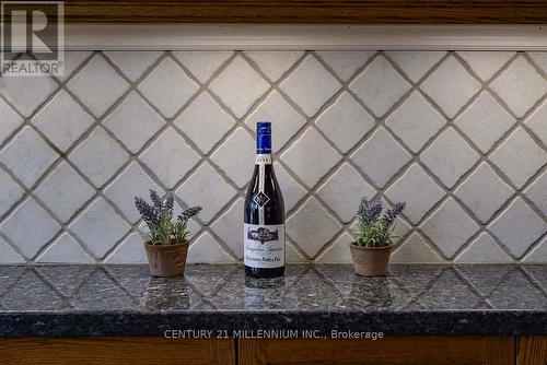 8 Castlewood Court, Caledon, ON - Indoor Photo Showing Other Room