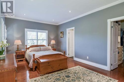 8 Castlewood Court, Caledon, ON - Indoor Photo Showing Bedroom