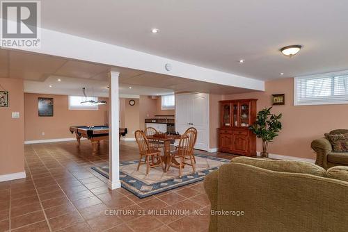 8 Castlewood Court, Caledon, ON - Indoor