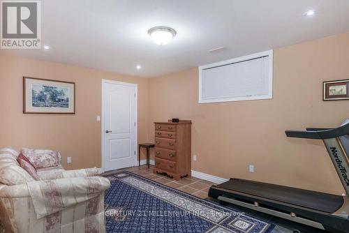 8 Castlewood Court, Caledon, ON - Indoor