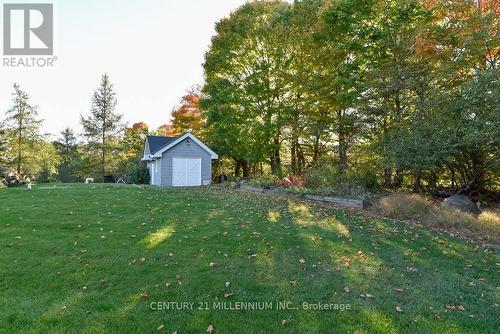 8 Castlewood Court, Caledon, ON - Outdoor