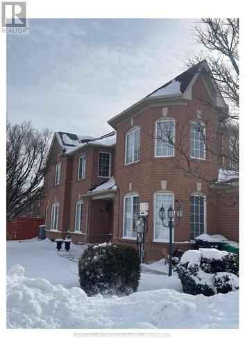 55 SECORD CRESCENT  Brampton, ON L6X 4Y8