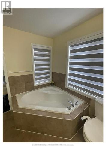 55 Secord Crescent, Brampton, ON - Indoor Photo Showing Bathroom