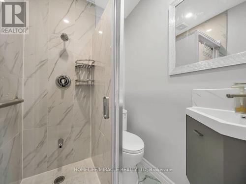 55 Secord Crescent, Brampton, ON - Indoor Photo Showing Bathroom