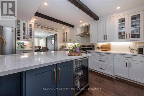 92 Golden Meadow Road, Barrie, ON - Indoor Photo Showing Kitchen With Upgraded Kitchen