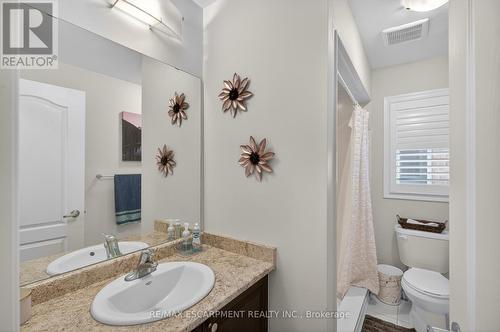 9 Fleming Crescent, Haldimand, ON - Indoor Photo Showing Bathroom