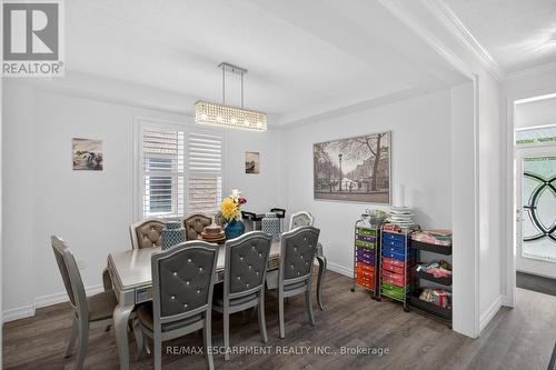 9 Fleming Crescent, Haldimand, ON - Indoor Photo Showing Dining Room