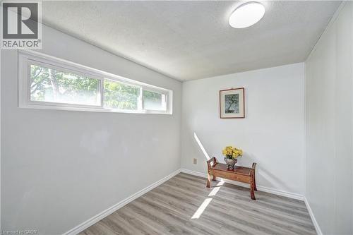92 Pinemeadow Crescent, Waterloo, ON - Indoor Photo Showing Other Room