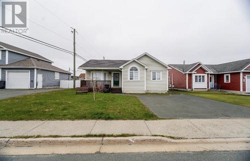 16 Keystone Avenue  Paradise, NL A1L 0K6