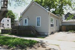 175 Davis STREET Sarnia, ON N7T 1A5