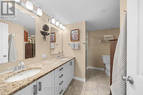 301 - 298 Glenroy Gilbert Drive, Ottawa, ON - Indoor Photo Showing Bathroom