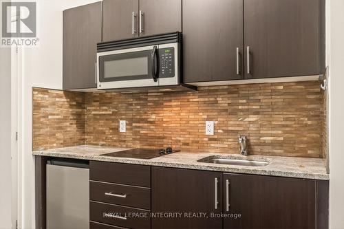 506 - 429 Kent Street, Ottawa, ON - Indoor Photo Showing Kitchen With Upgraded Kitchen