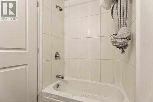 506 - 429 Kent Street, Ottawa, ON - Indoor Photo Showing Bathroom