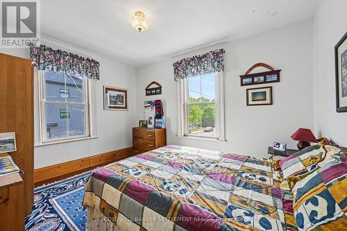 56 Drummond Street E, Perth, ON - Indoor Photo Showing Bedroom