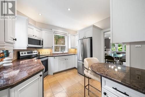 202 Dinnick Crescent, Toronto, ON 