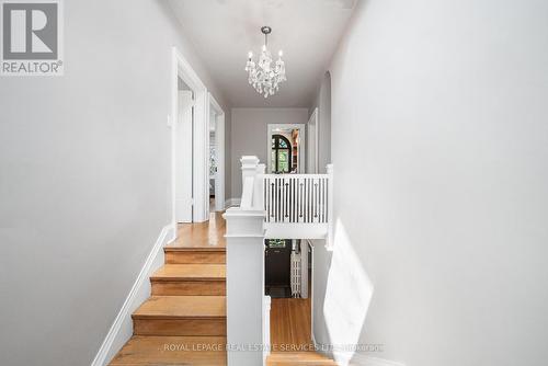 202 Dinnick Crescent, Toronto, ON 