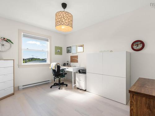 180 Lewis Drive, Bedford, NS 
