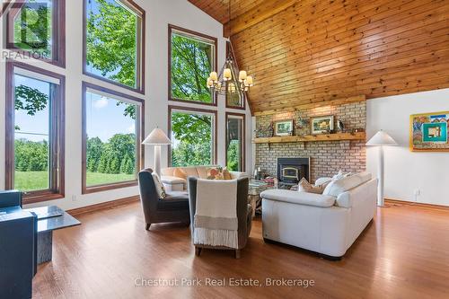 600380 Sideroad 50 N, Chatsworth, ON - Indoor With Fireplace