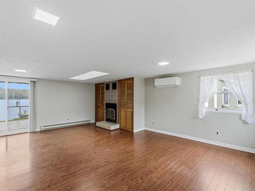 244 East Lake Road, New Albany, NS 