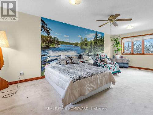 38 Centennial Road, Toronto, ON - Indoor Photo Showing Bedroom