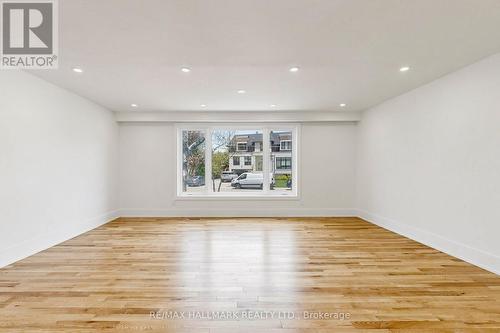 11 Johnson Road, Aurora, ON - Indoor Photo Showing Other Room