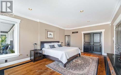 16070 Keele Street, King, ON - Indoor Photo Showing Bedroom
