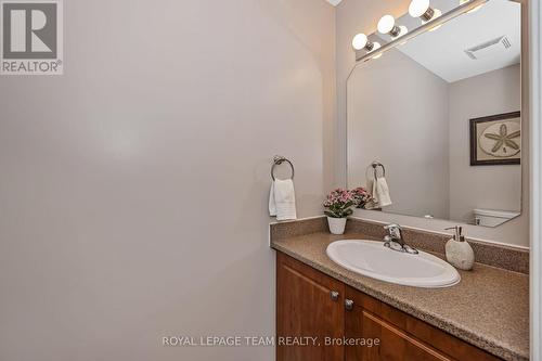 472 Celtic Ridge Crescent, Ottawa, ON - Indoor Photo Showing Bathroom