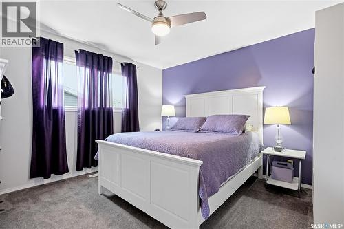 229 Acadia Place, Saskatoon, SK - Indoor Photo Showing Bedroom