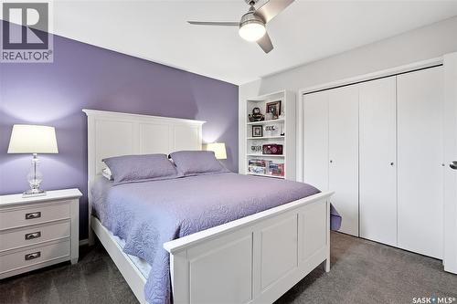 229 Acadia Place, Saskatoon, SK - Indoor Photo Showing Bedroom
