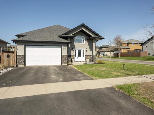 218 Sunflower Street  Thunder Bay, ON P7G 0W3