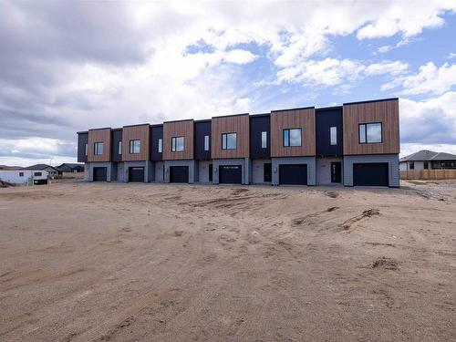830 Weiler Boulevard, Thunder Bay, ON 