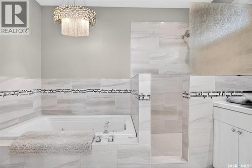 66 Everton Crescent, Moose Jaw, SK - Indoor Photo Showing Bathroom