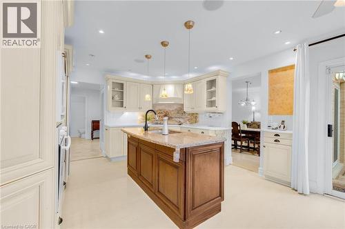 6366 Miller'S Grove, Mississauga, ON - Indoor Photo Showing Kitchen With Double Sink