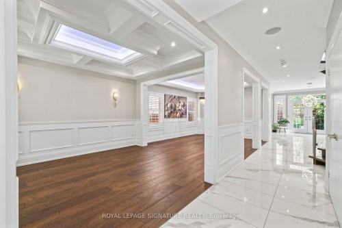 2480 Upper Valley Crescent, Oakville, ON - Indoor Photo Showing Other Room