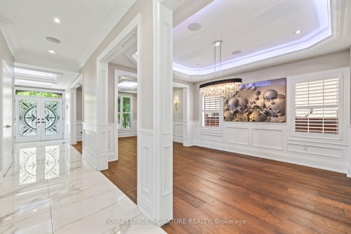 2480 Upper Valley Crescent, Oakville, ON - Indoor Photo Showing Other Room