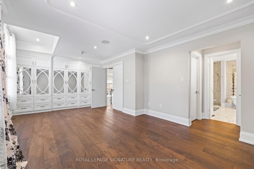 2480 Upper Valley Crescent, Oakville, ON - Indoor Photo Showing Other Room